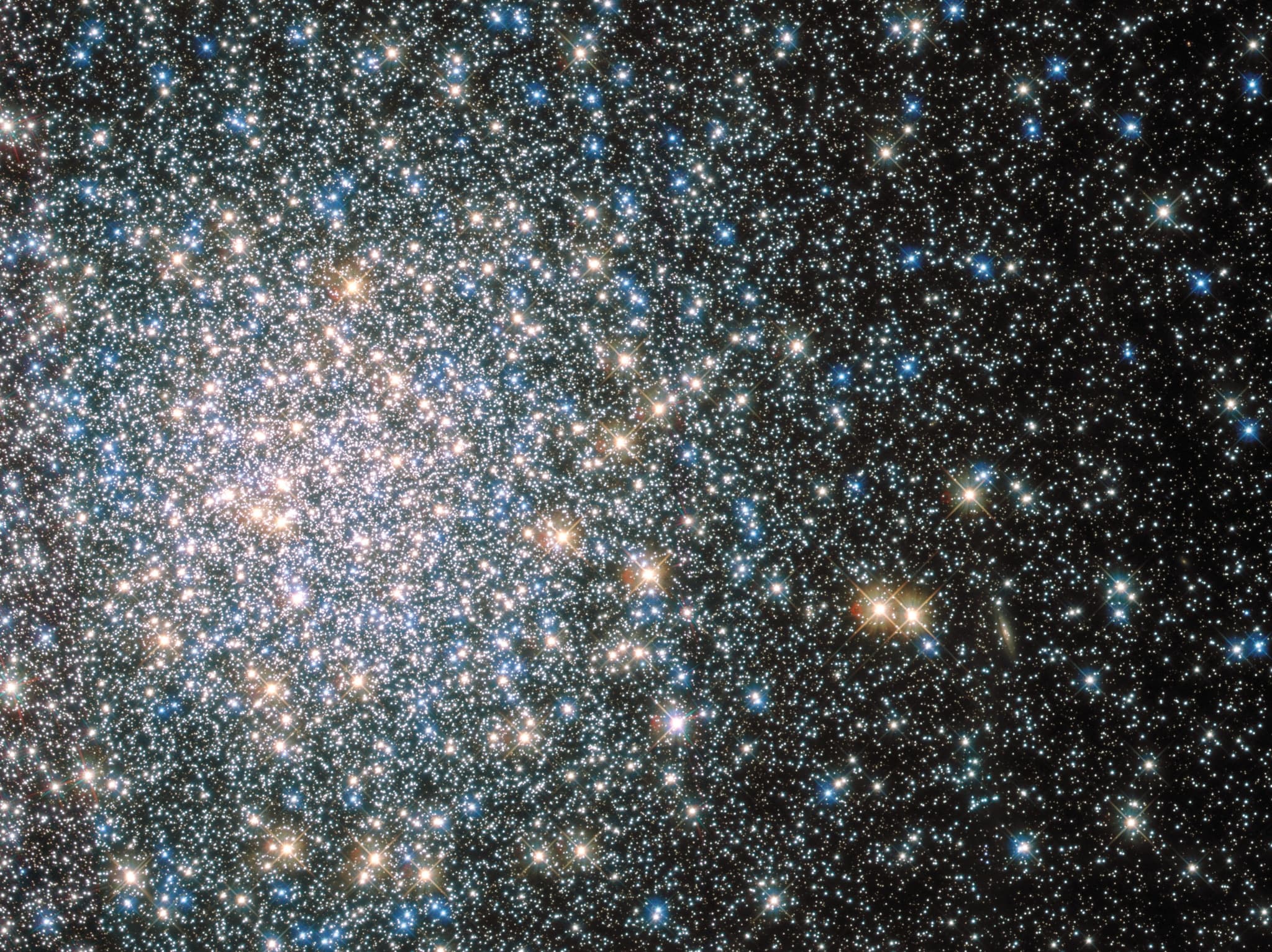 APOD: 2014 April 25 – Hubble’s Messier 5