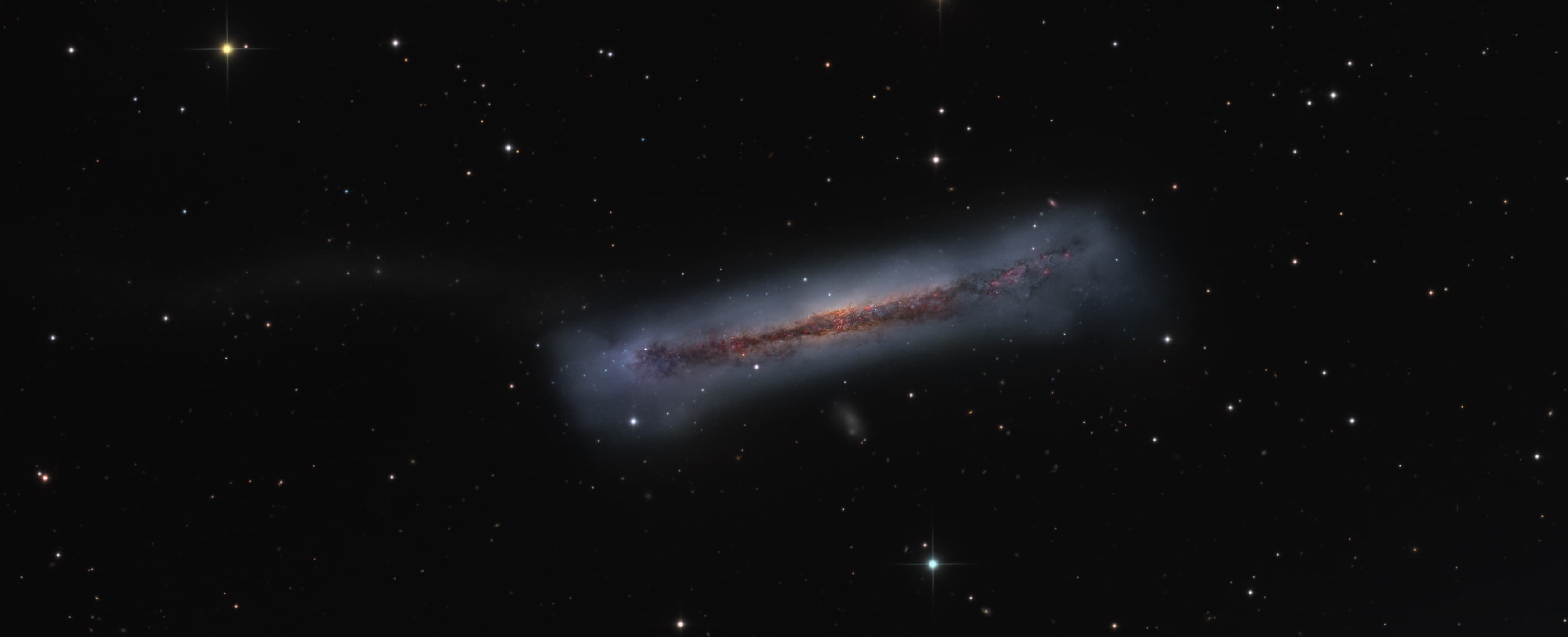 APOD: 2014 May 8 – The Tail of the Hamburger Galaxy