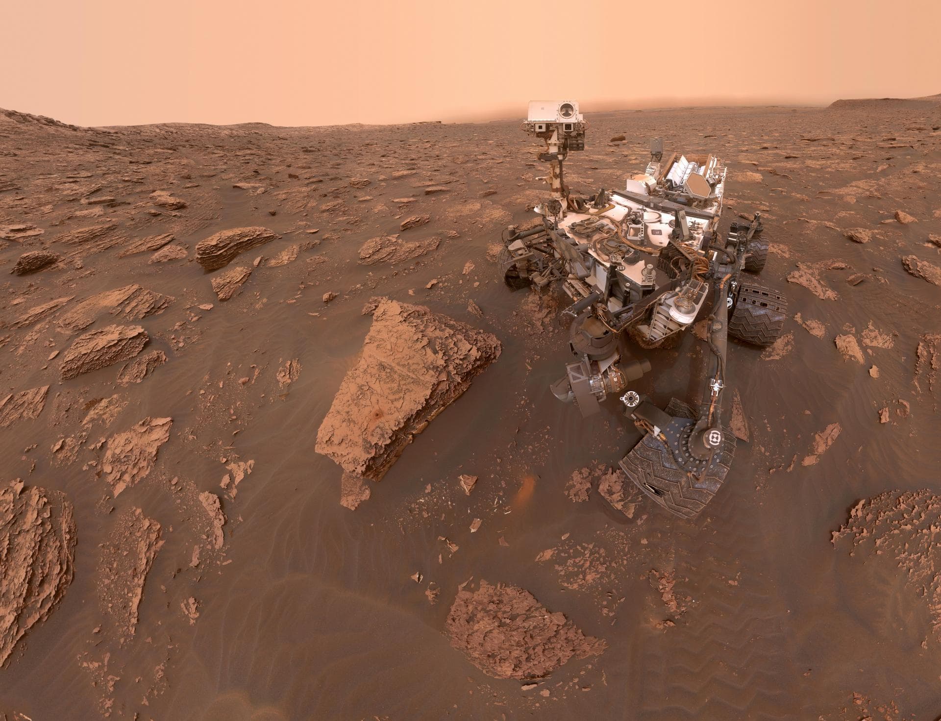 NASA Study: Non-biologic Processes Don’t Fully Explain Mars Organics