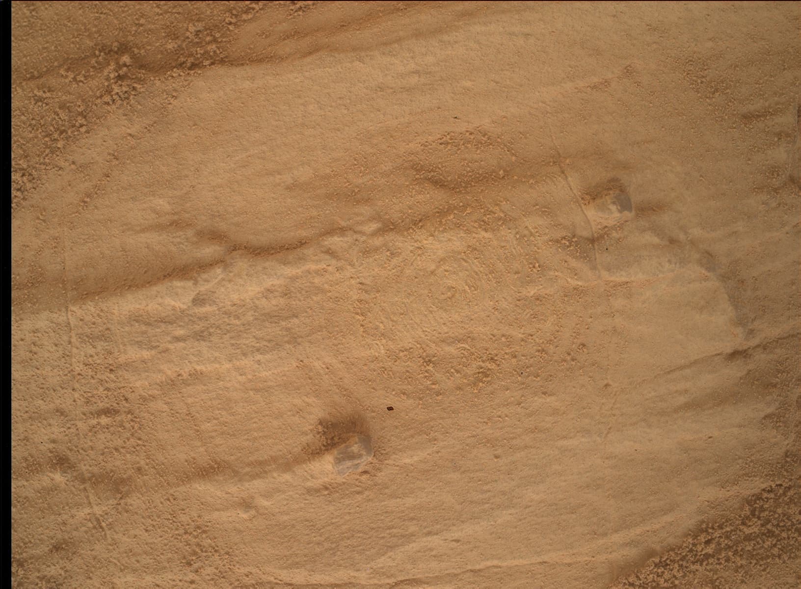 Foto de Marte da câmera MAHLI