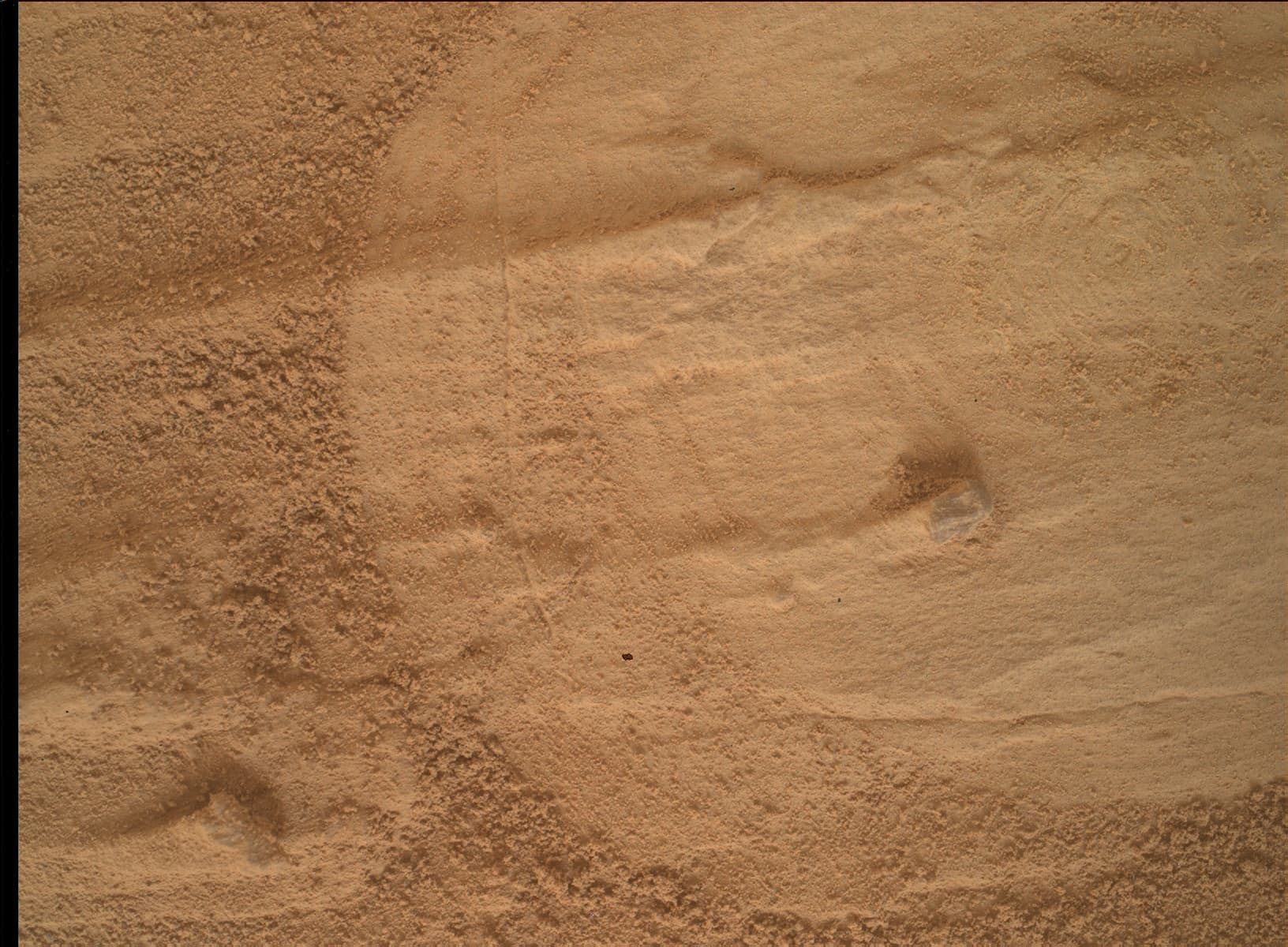 Foto de Marte da câmera MAHLI