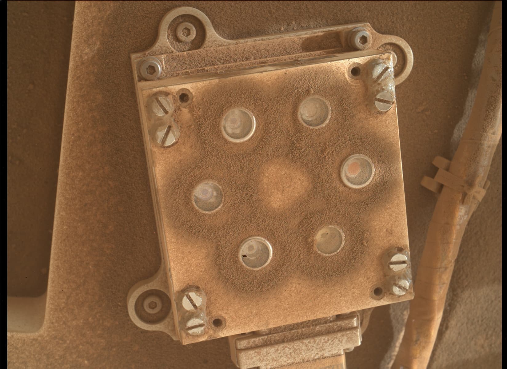 Foto de Marte da câmera MAHLI