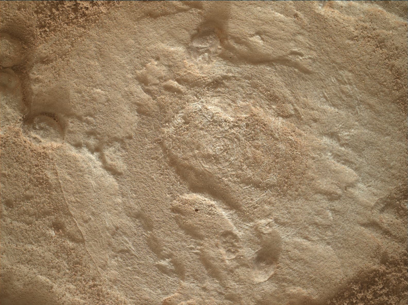 Foto de Marte da câmera MAHLI