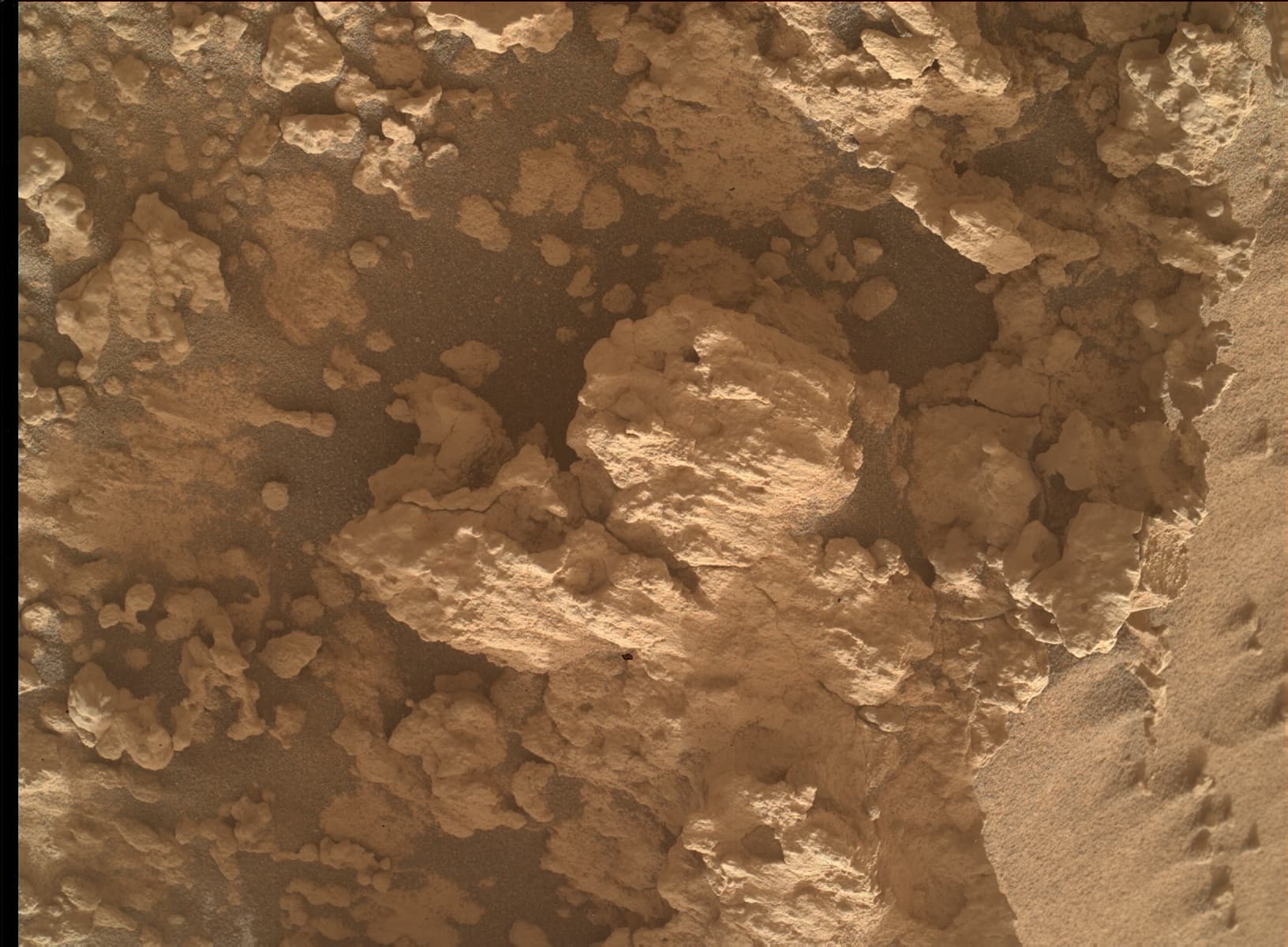 Foto de Marte da câmera MAHLI