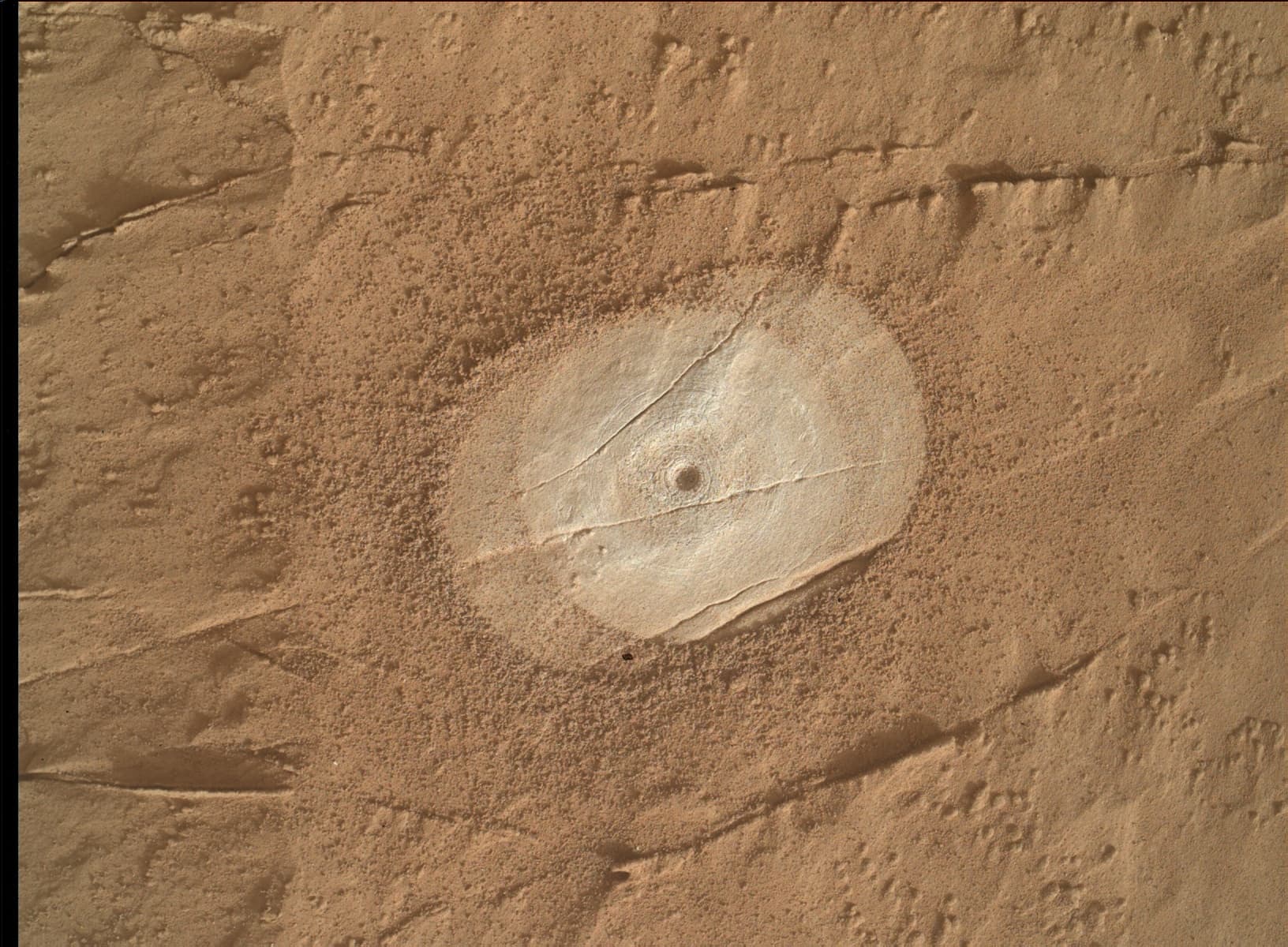 Foto de Marte da câmera MAHLI