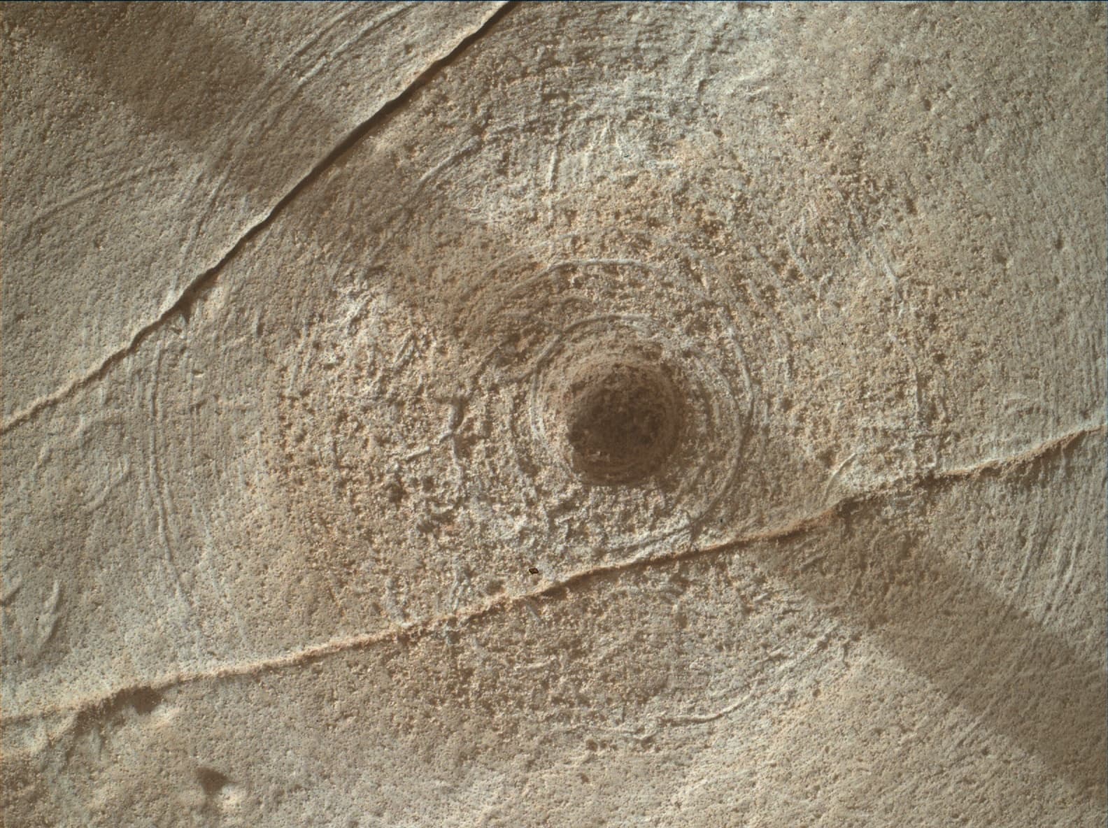 Foto de Marte da câmera MAHLI