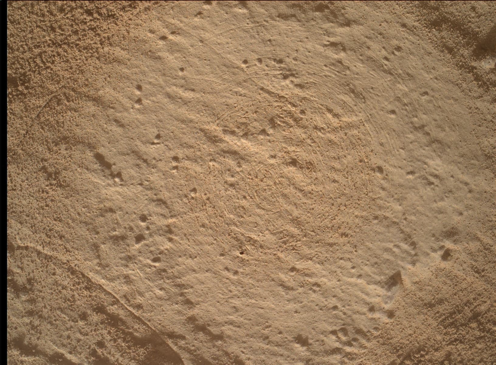 Foto de Marte da câmera MAHLI