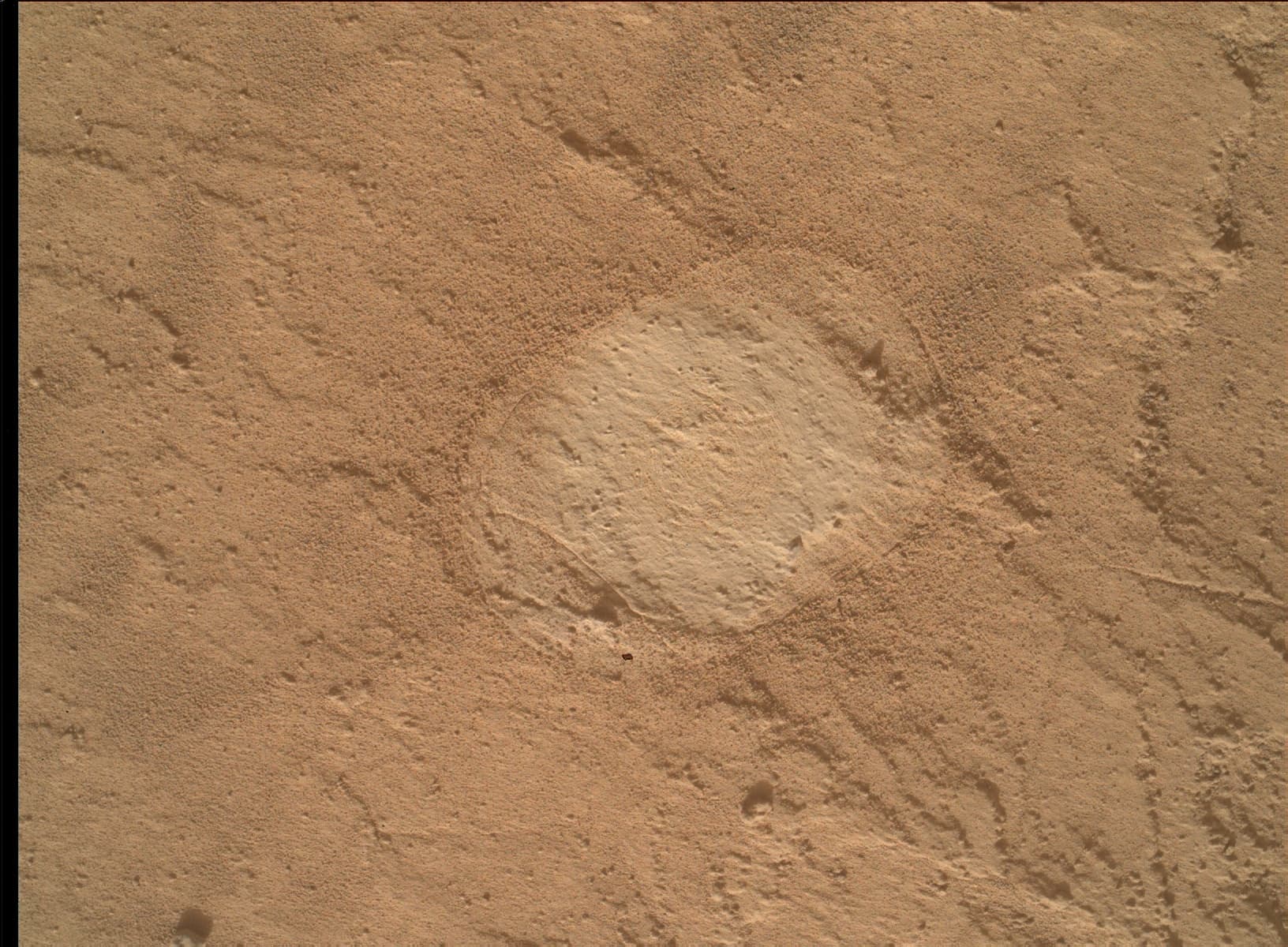 Foto de Marte da câmera MAHLI