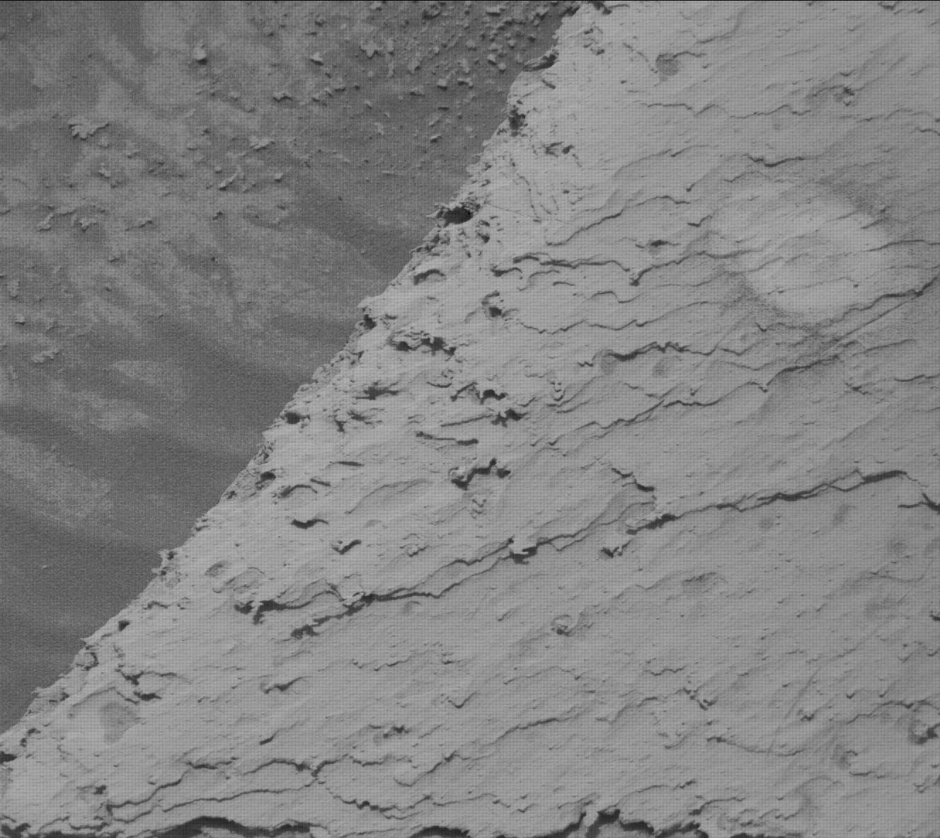 Foto de Marte da câmera MAST_RIGHT