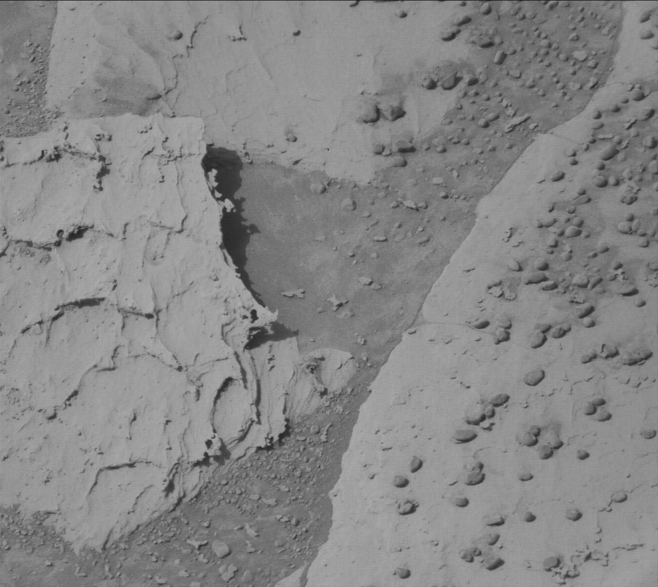 Foto de Marte da câmera MAST_RIGHT