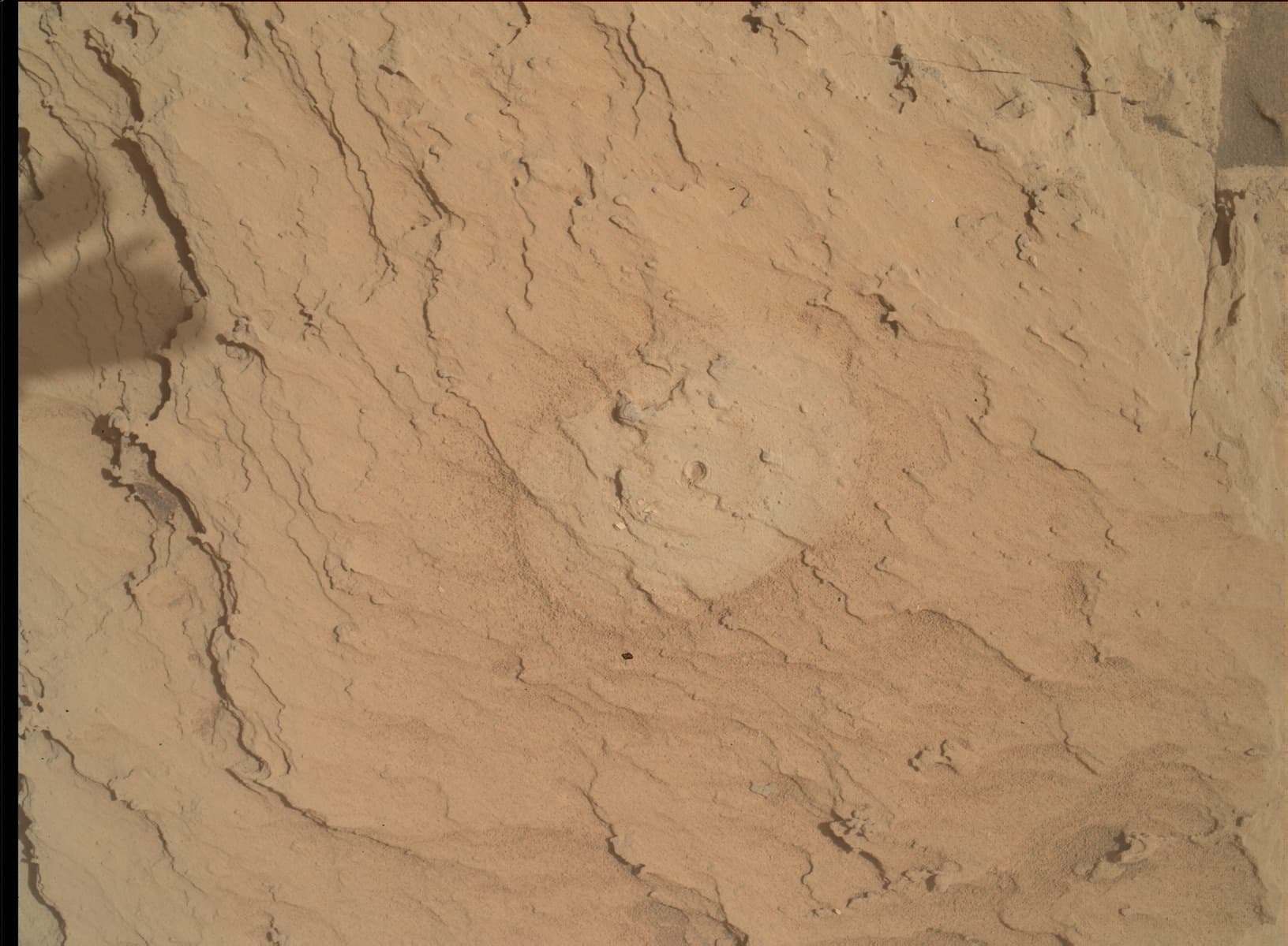 Foto de Marte da câmera MAHLI