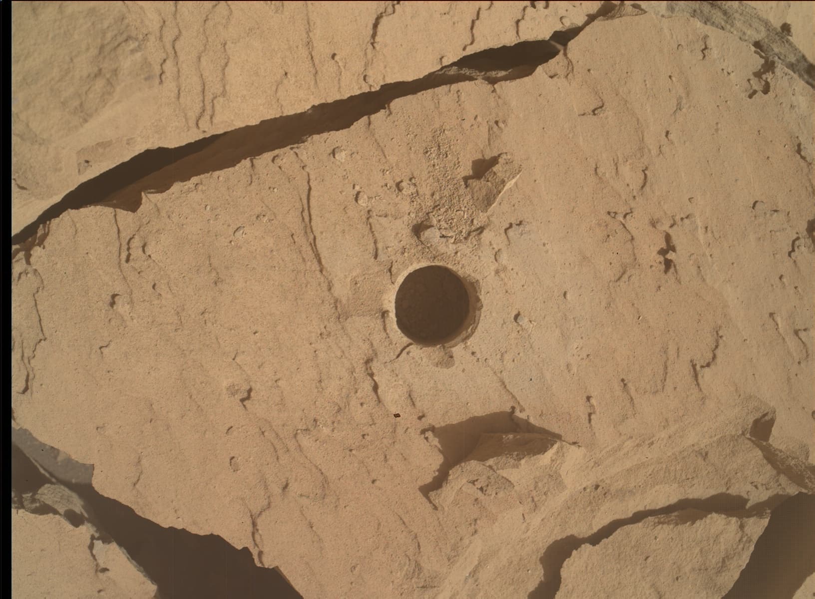 Foto de Marte da câmera MAHLI