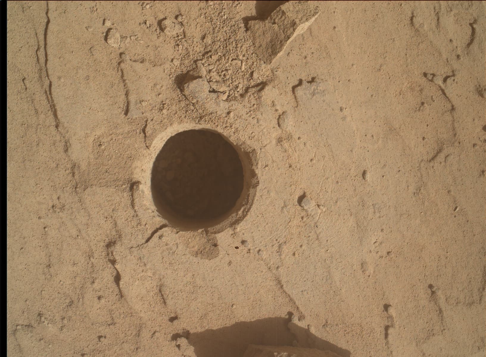 Foto de Marte da câmera MAHLI