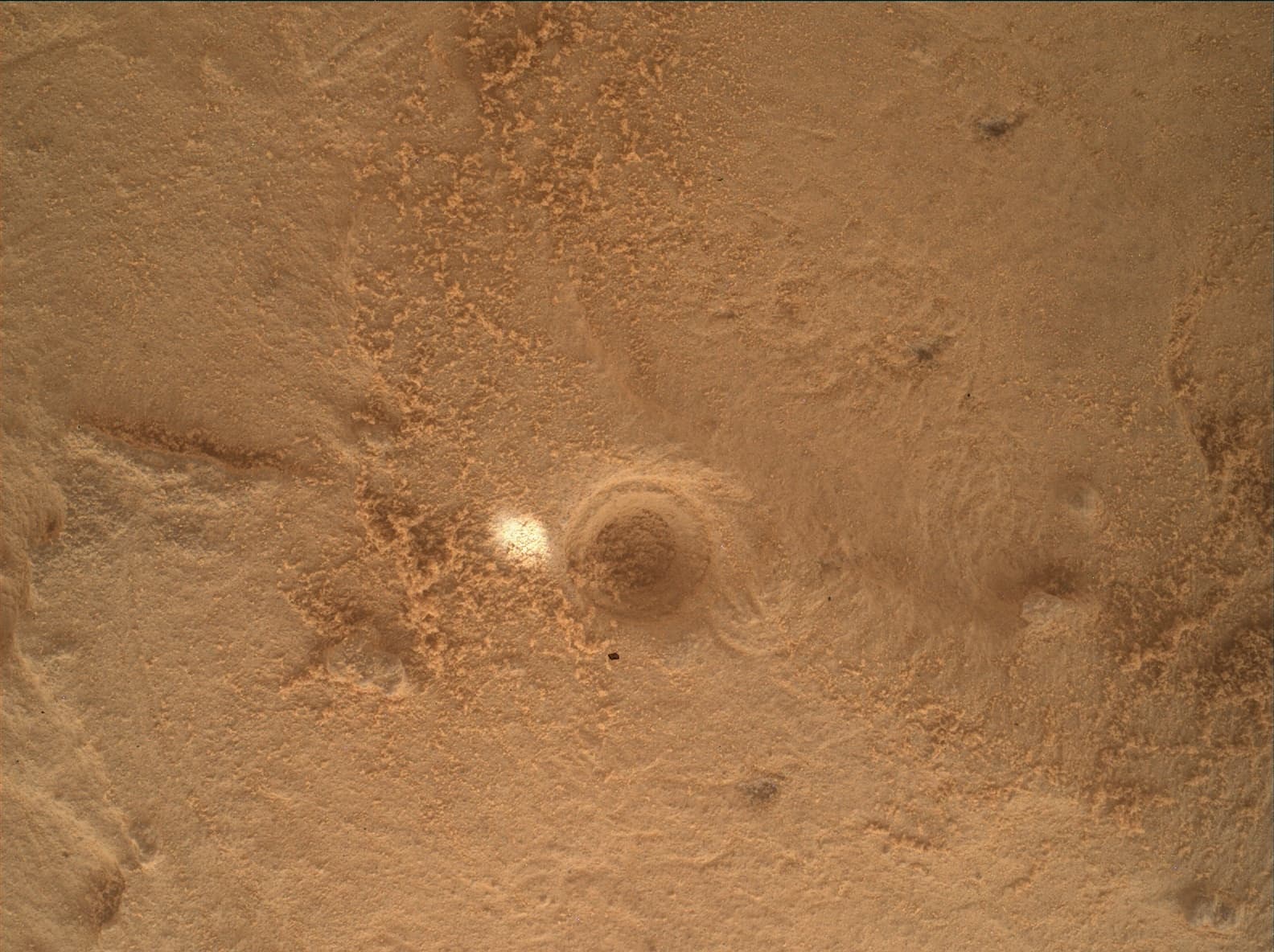 Foto de Marte da câmera MAHLI
