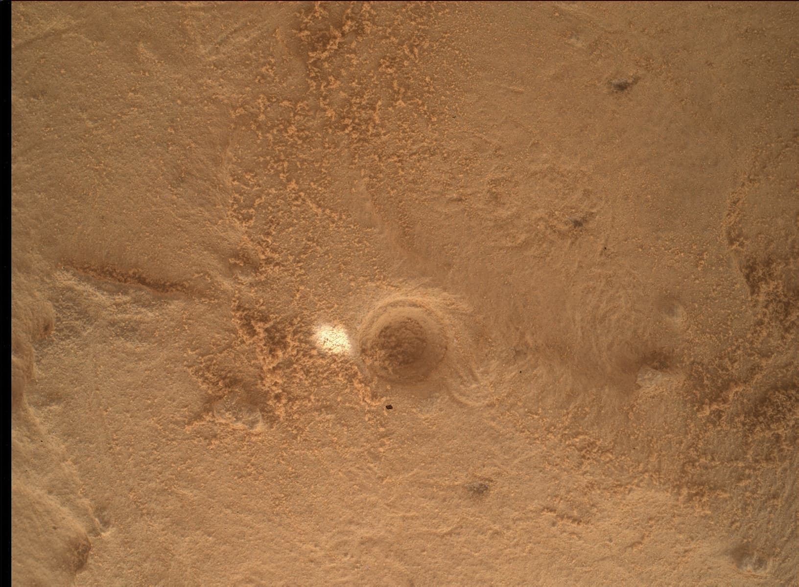 Foto de Marte da câmera MAHLI