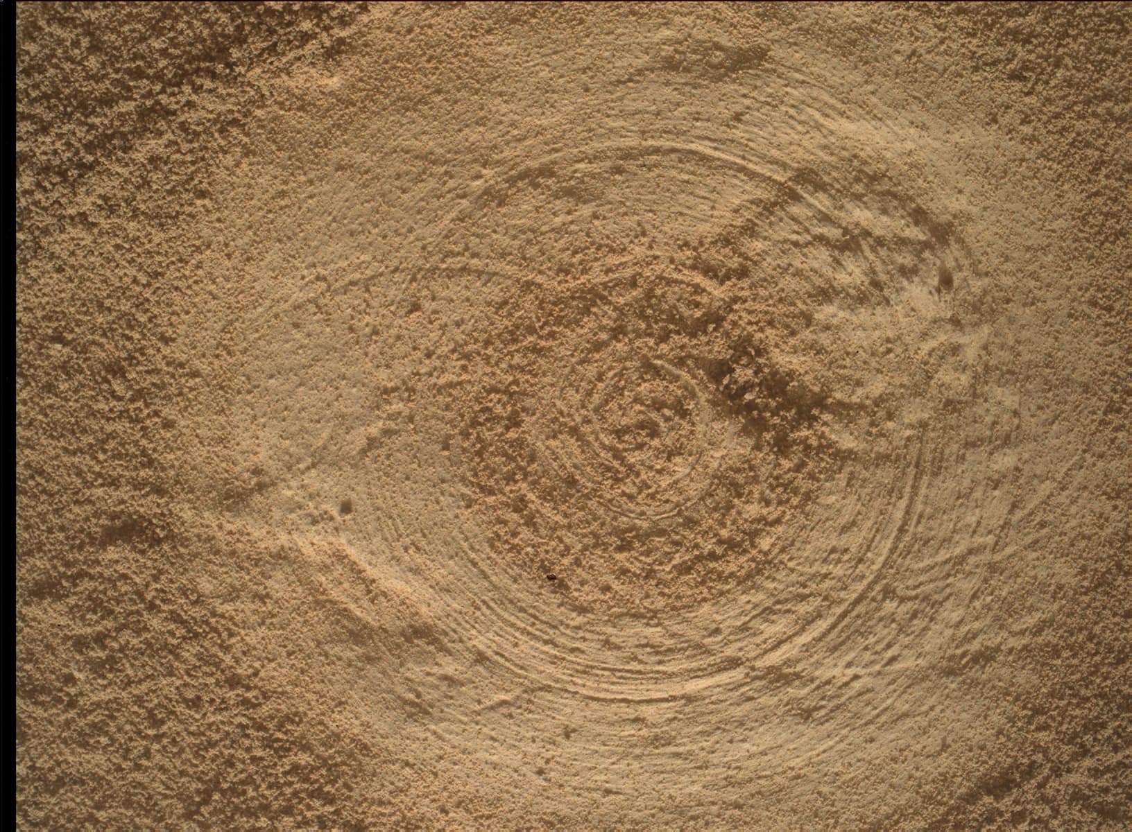 Foto do rover em Marte de 2026-07-04