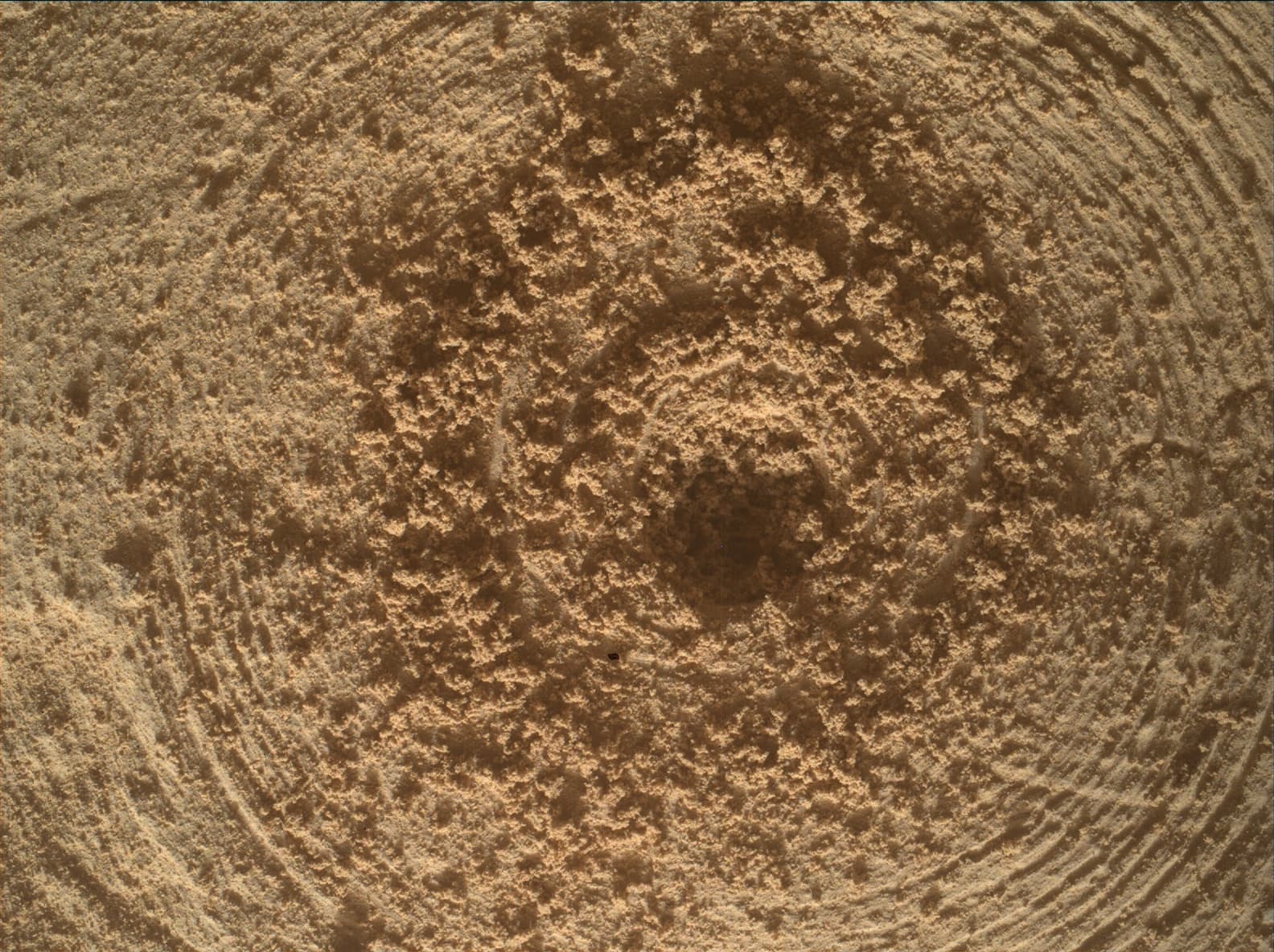 Foto de Marte da câmera MAHLI