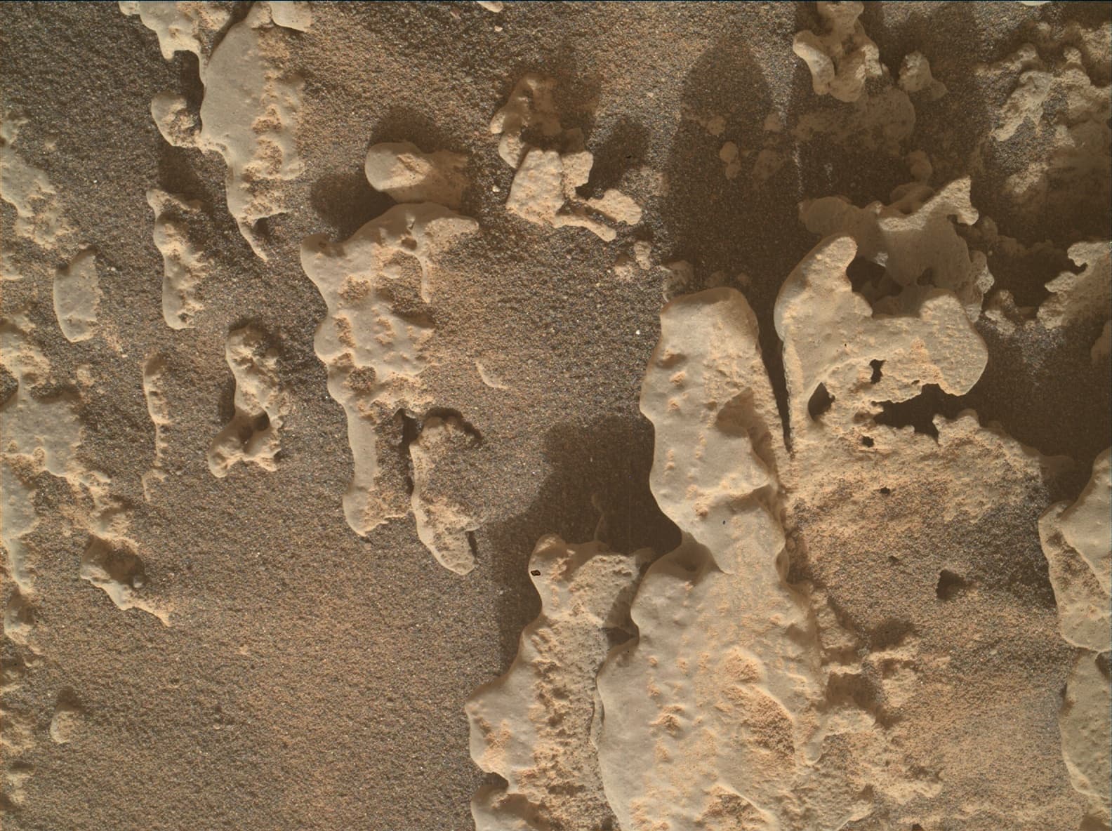 Foto de Marte da câmera MAHLI
