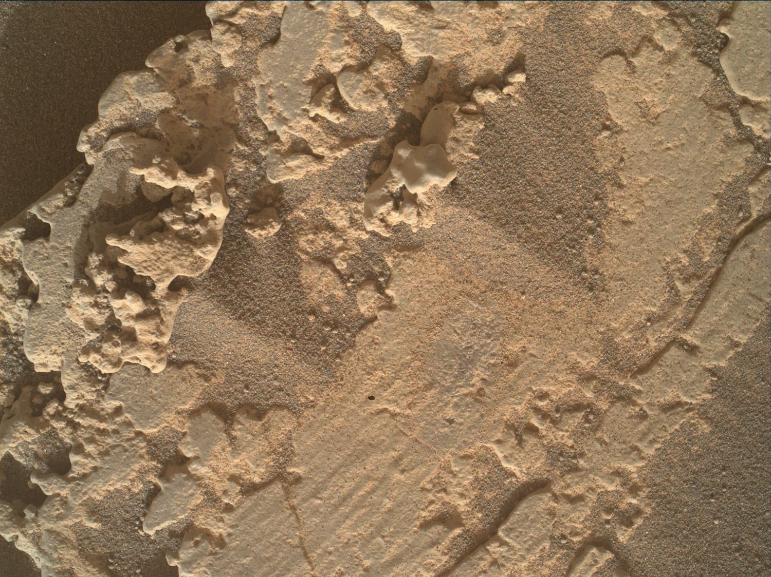 Foto de Marte da câmera MAHLI