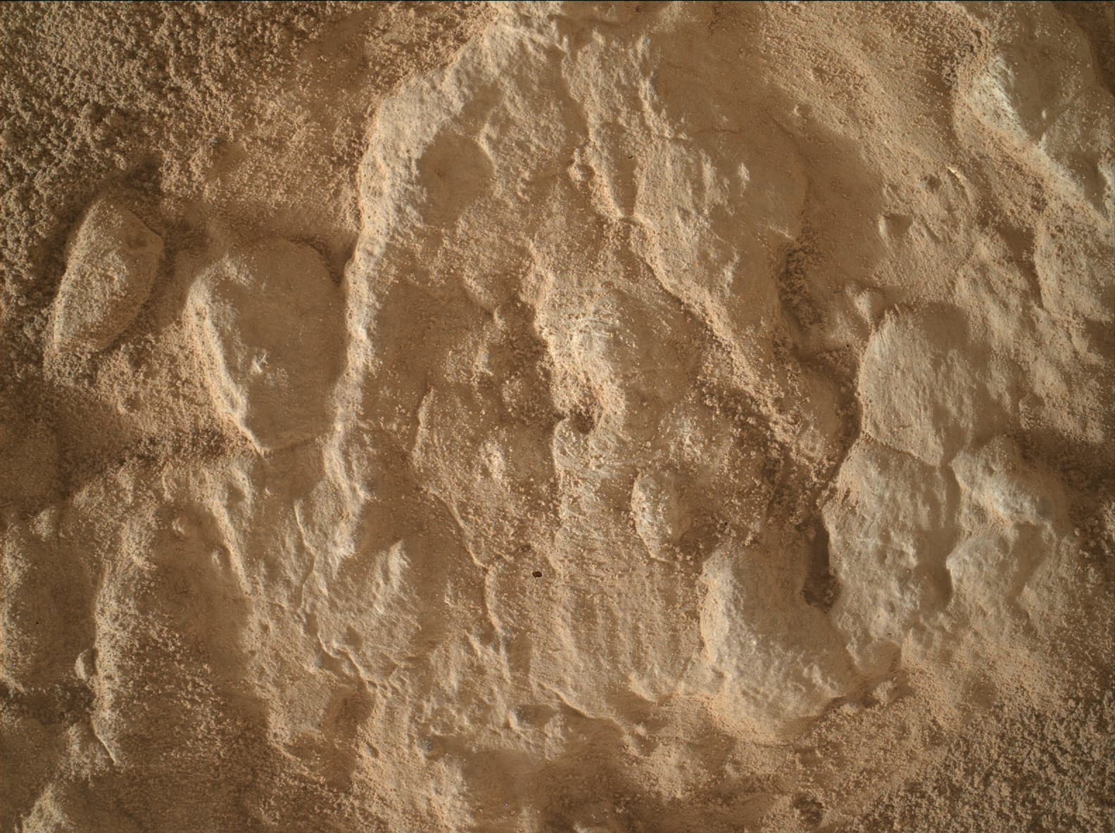 Mars image captured by MAHLI on Curiosity