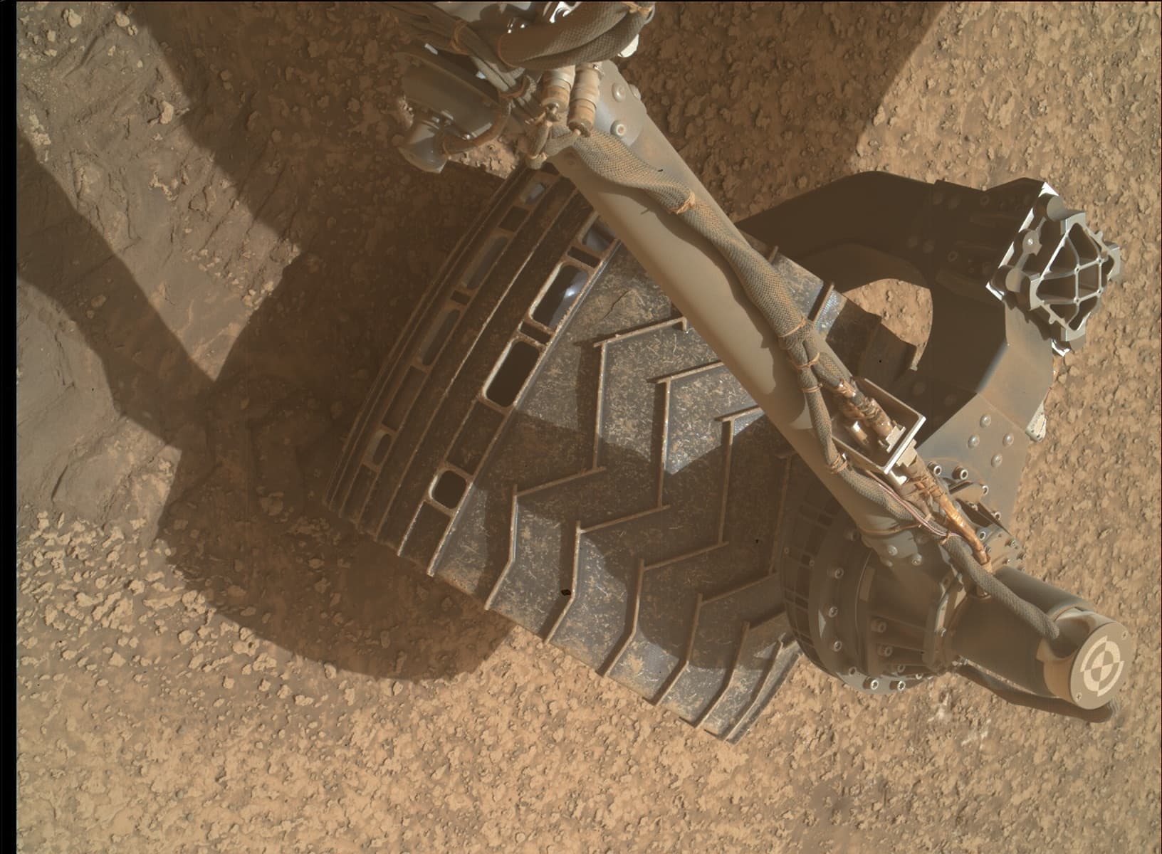 Mars image captured by MAHLI on Curiosity