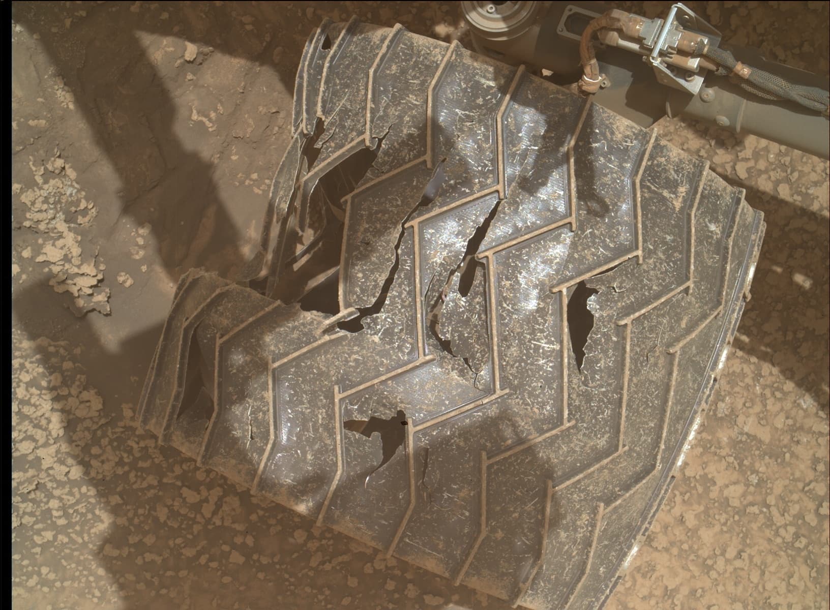 Mars image captured by MAHLI on Curiosity