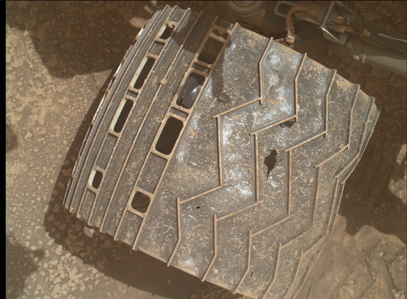 Mars image captured by MAHLI on Curiosity