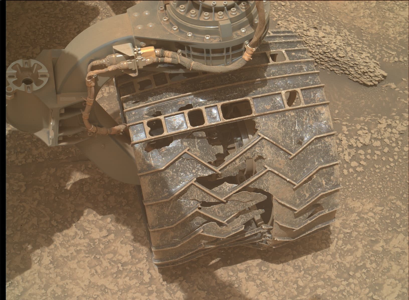 Mars image captured by MAHLI on Curiosity