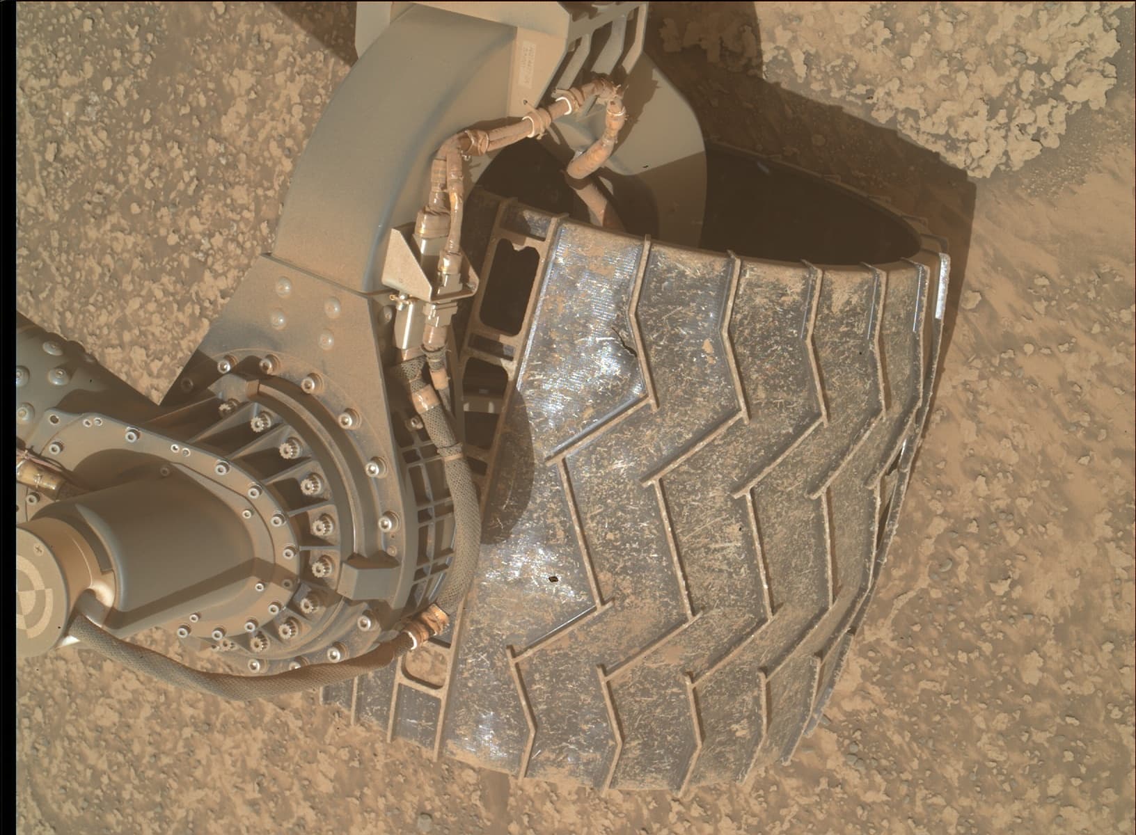 Mars image captured by MAHLI on Curiosity