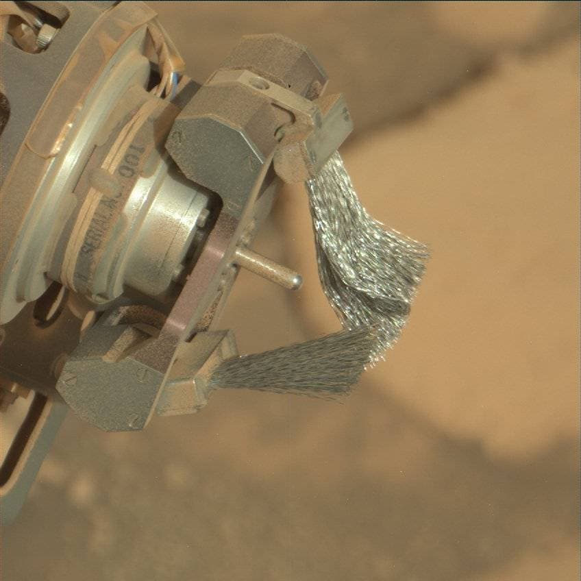 Foto do rover em Marte de 2026-08-18