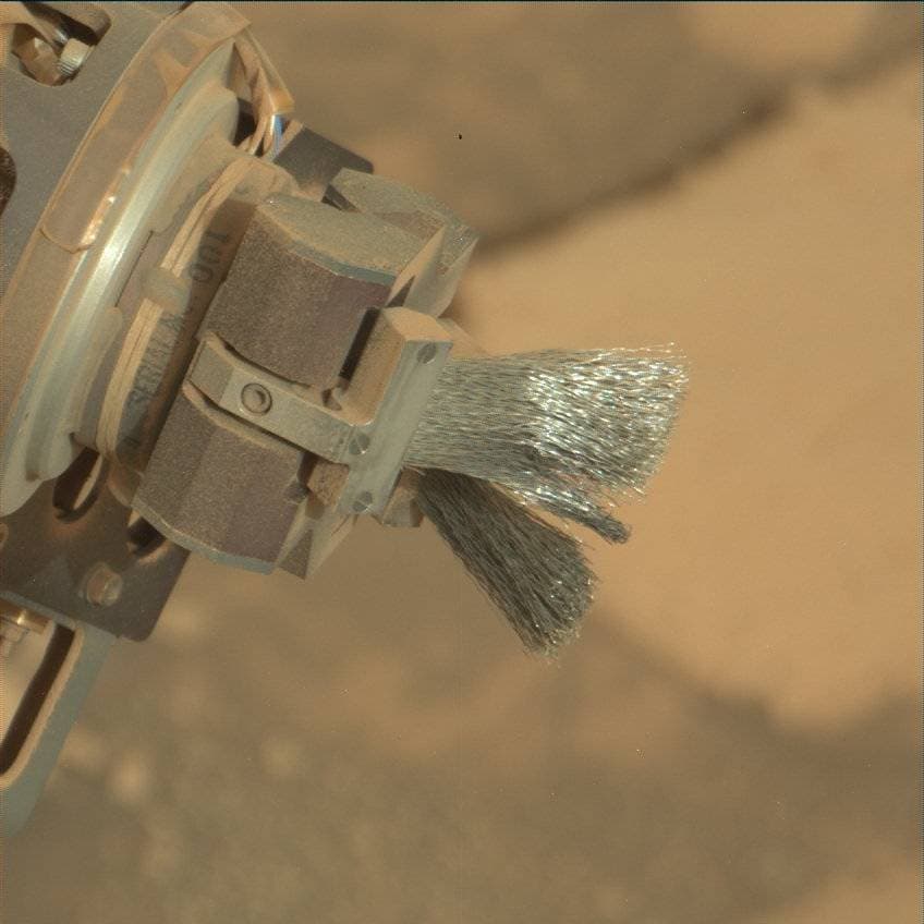 Foto do rover em Marte de 2026-08-18
