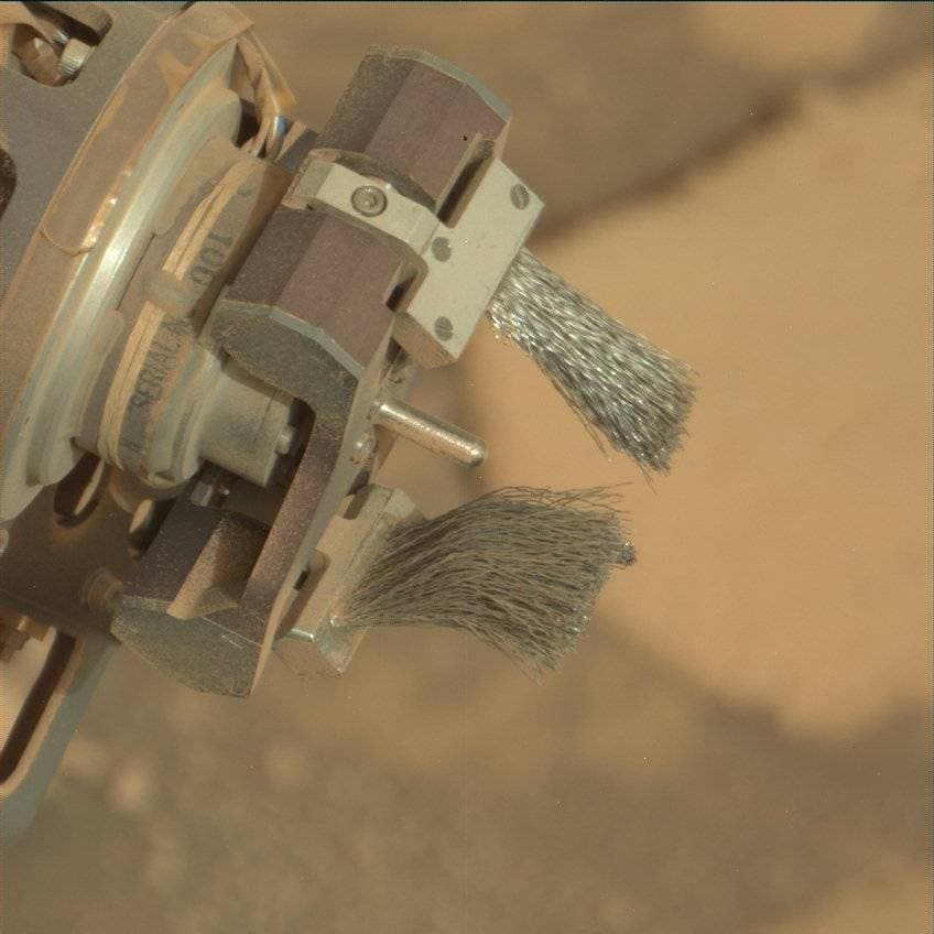 Foto do rover em Marte de 2026-08-18