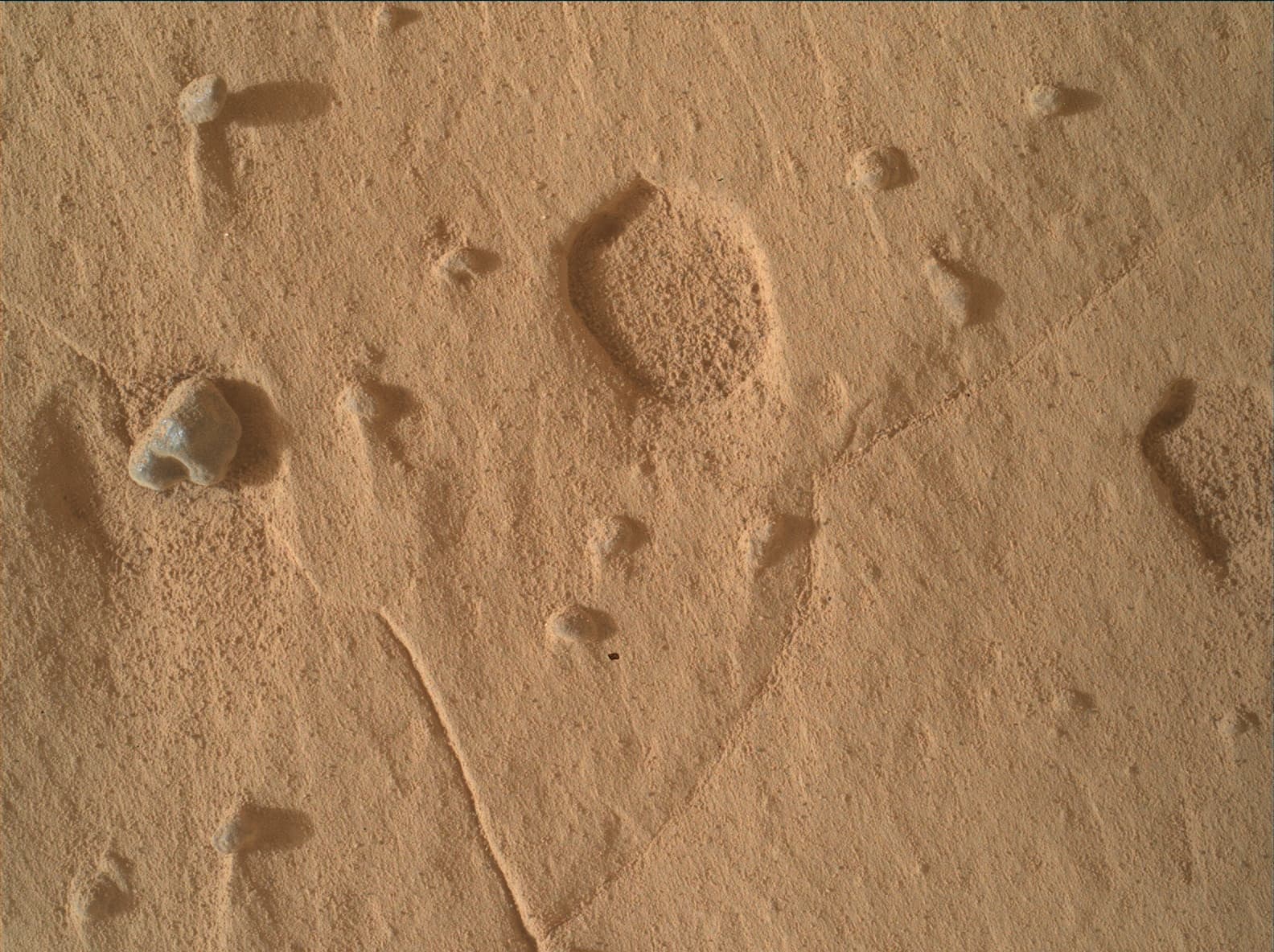 Foto do rover em Marte de 2026-08-19