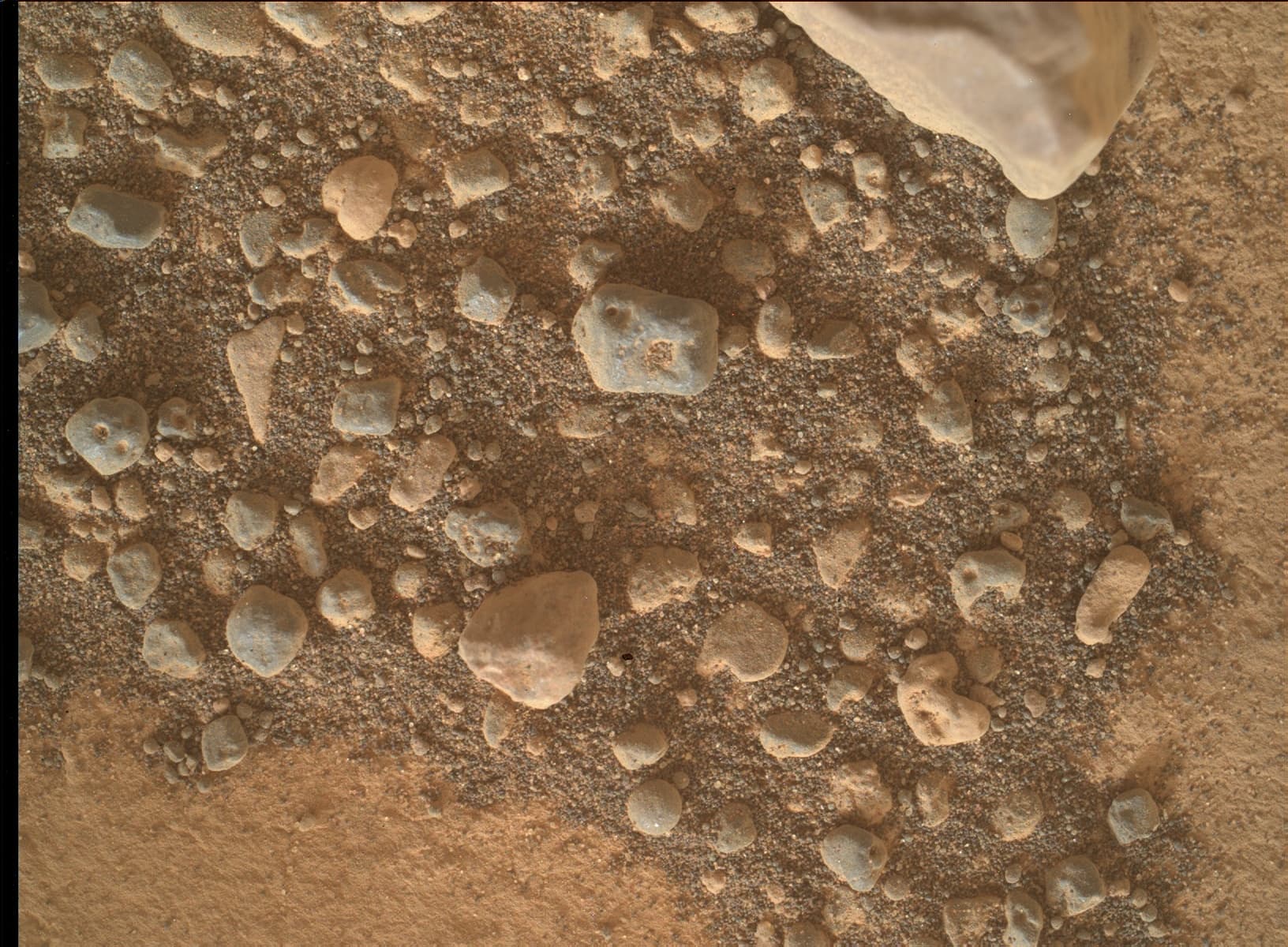 Foto de Marte da câmera MAHLI