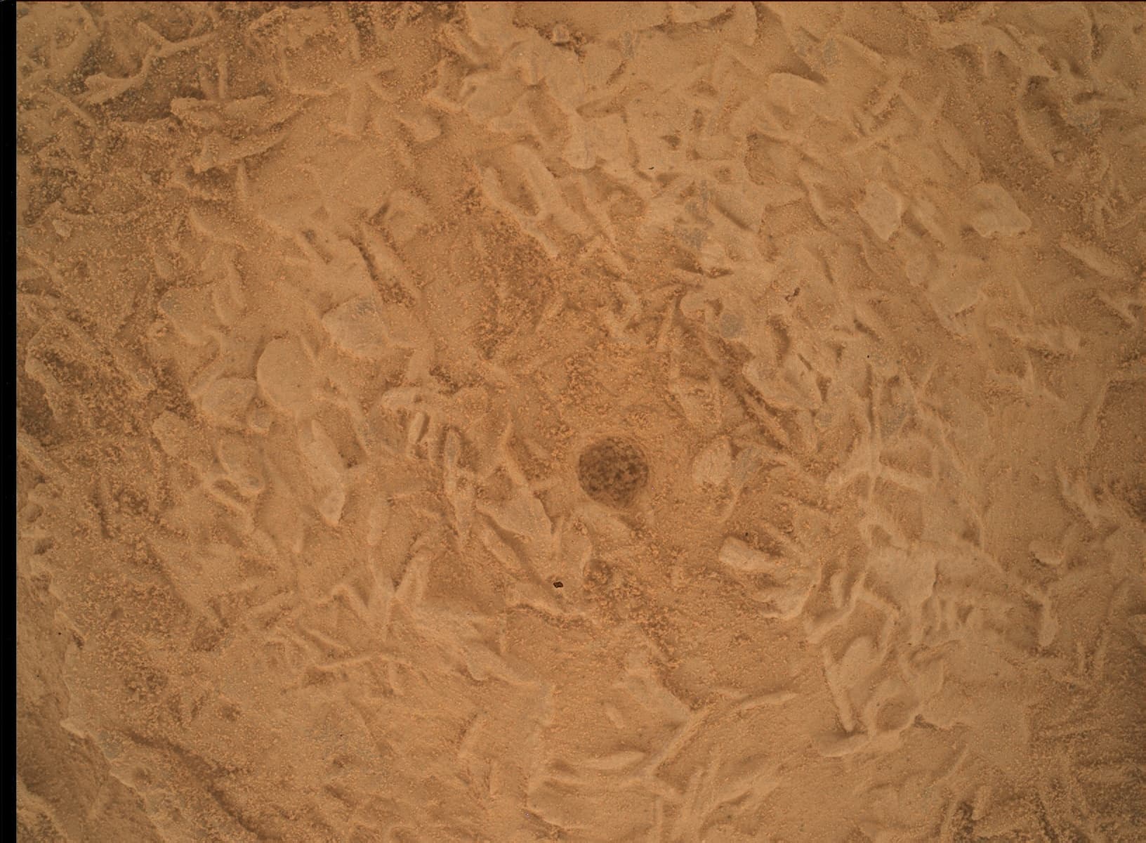 Foto de Marte da câmera MAHLI