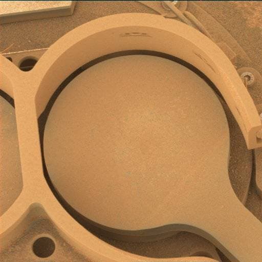 Mars image captured by MAST_LEFT on Curiosity