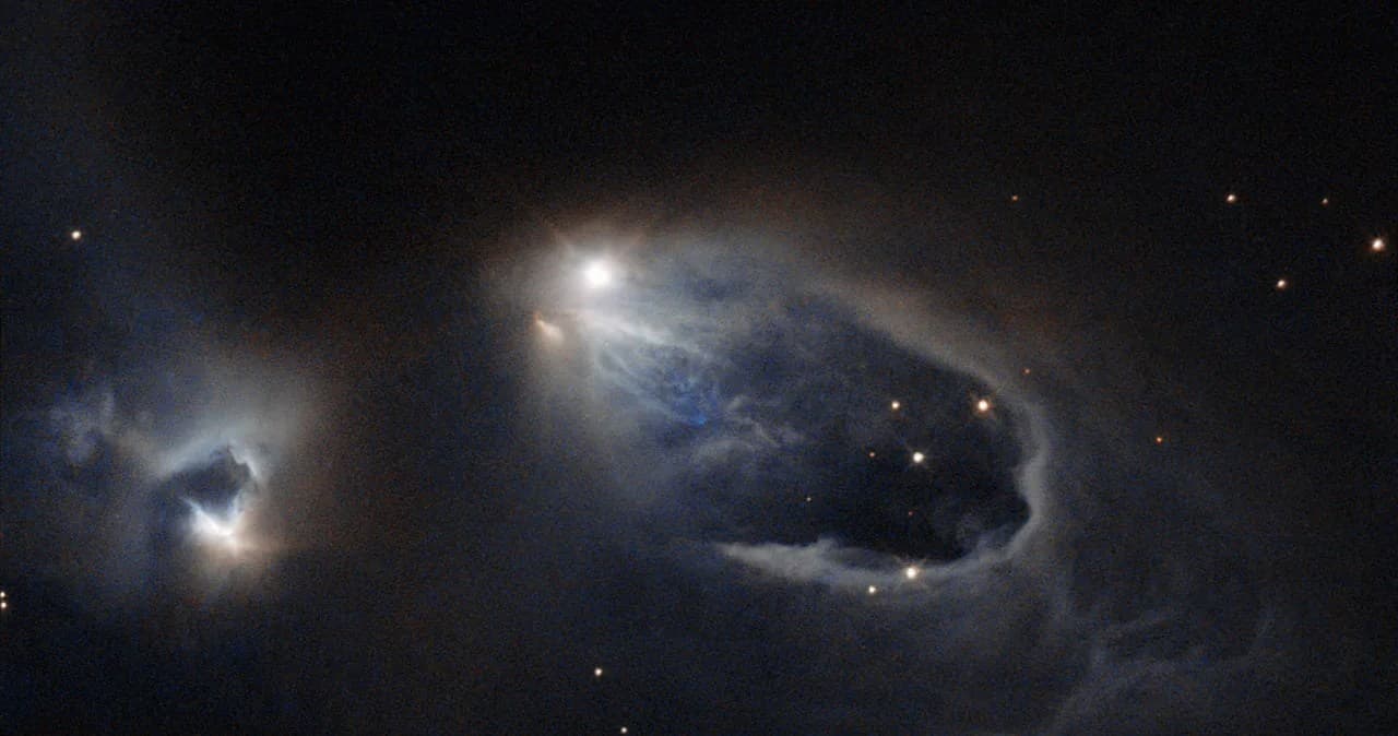 Hubble Sees a Stellar “Sneezing Fit”