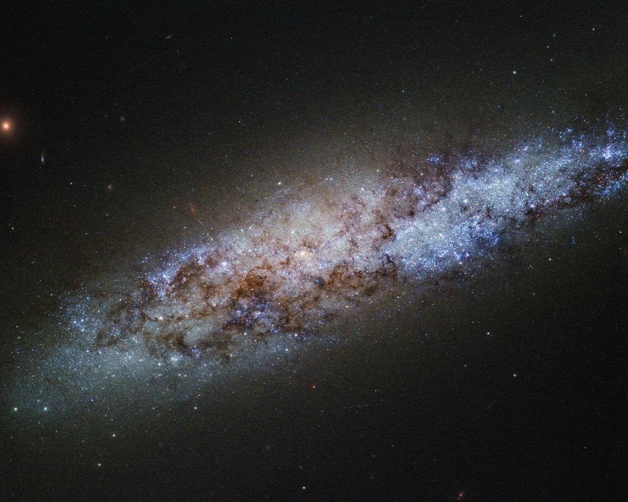 Hubble Eyes a Scale of the Universe