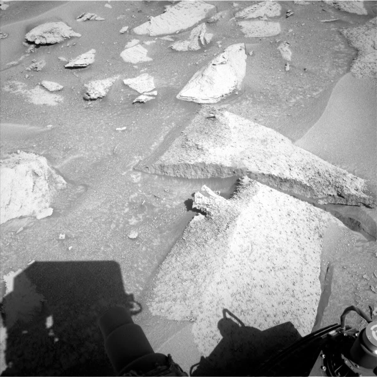 Sols 3871-3872: Back on Track