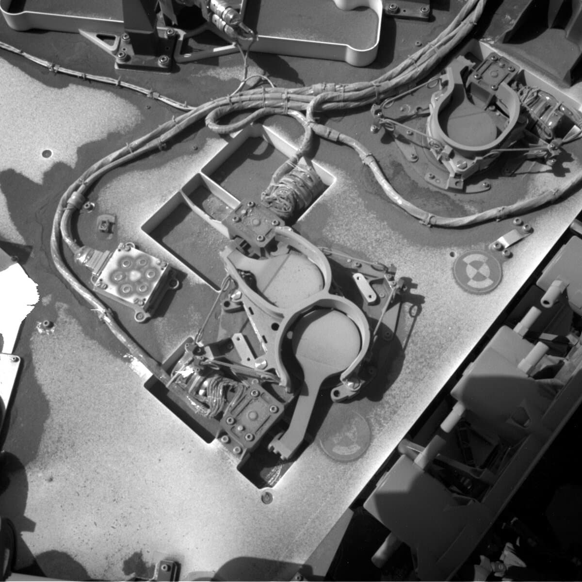 Sols 3994-3995: “Bewitched Battery”