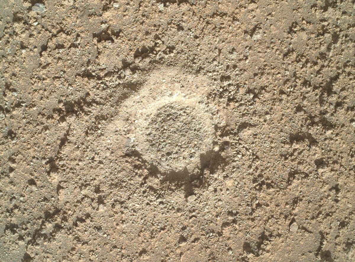 Persevering Across the Upper Fan in Search of Record-Keeping Rocks