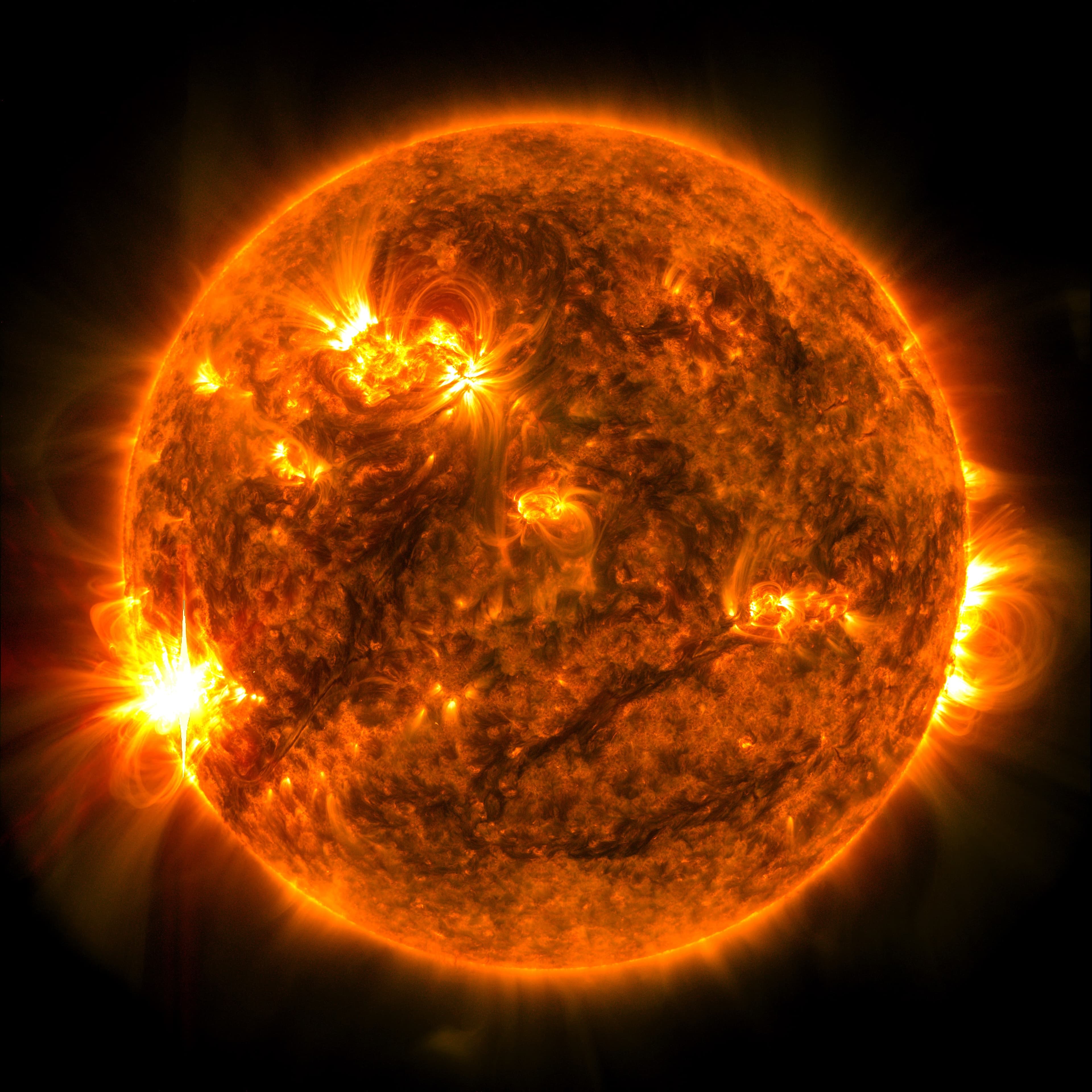 Sun Releases Strong Solar Flare