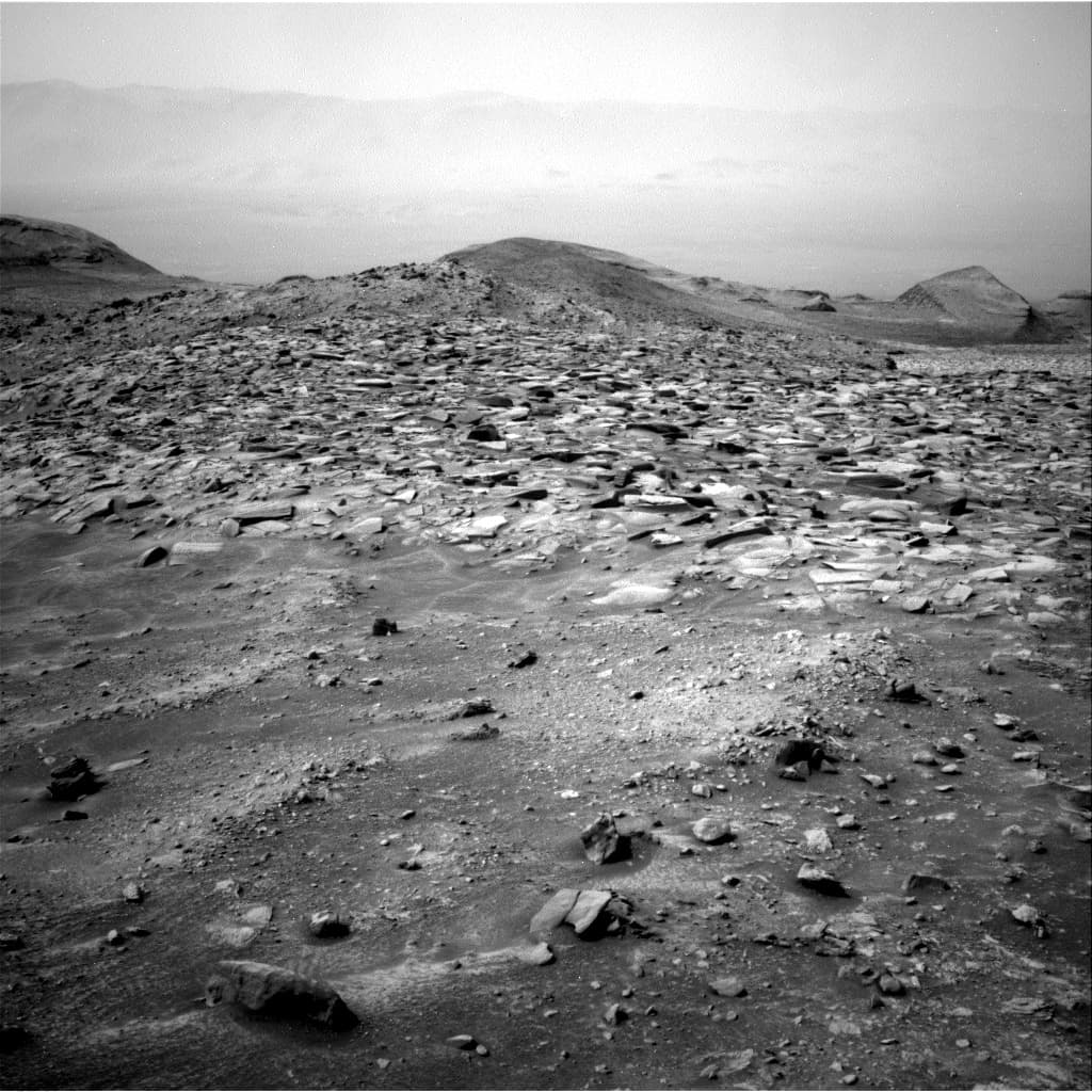 Sols 4195-4198: Feels Like Summer