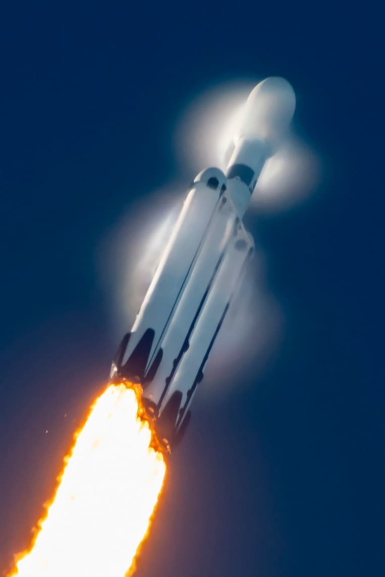 Falcon Heavy Main Engine Cutoff