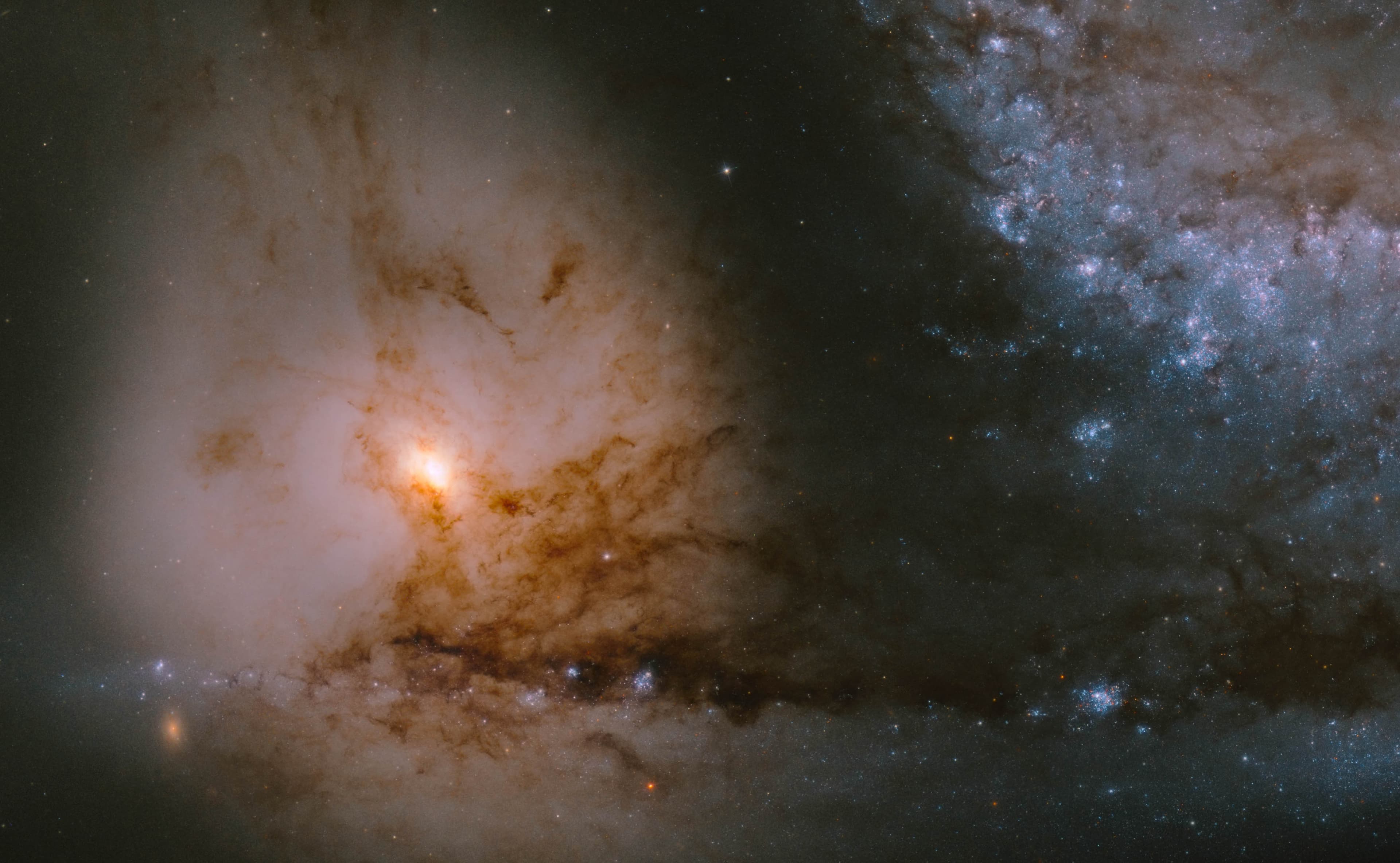 APOD: 2013 August 31 – NGC 5195: The Dot under the Question Mark