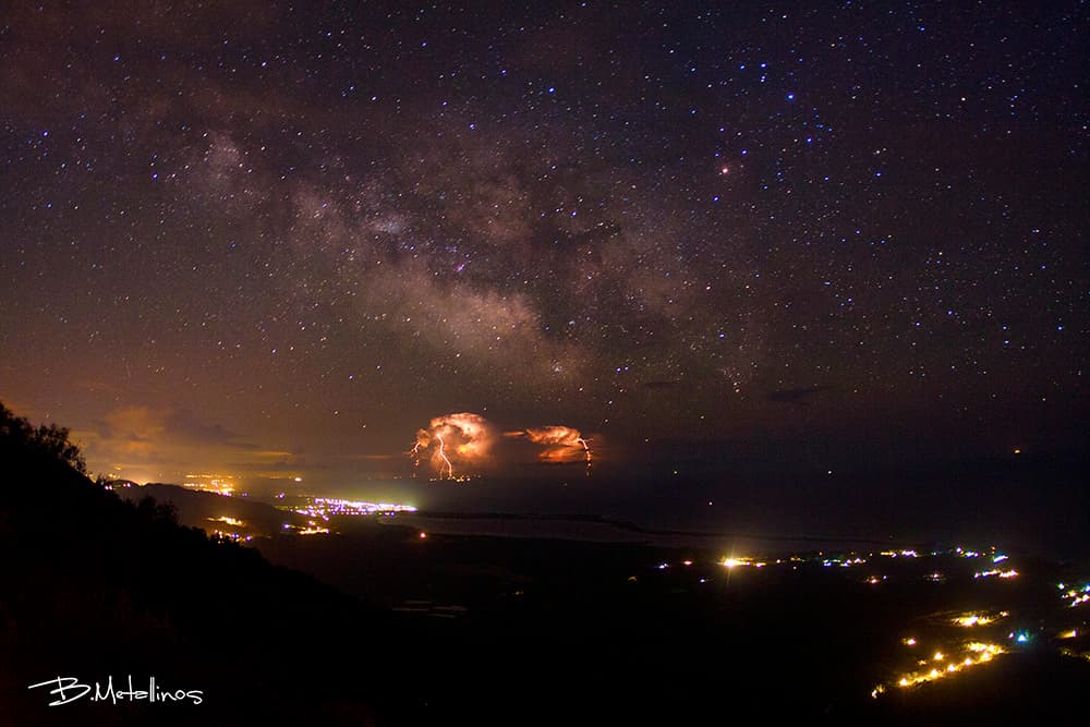 APOD: 2013 July 3 – Stars and Lightning Over Greece