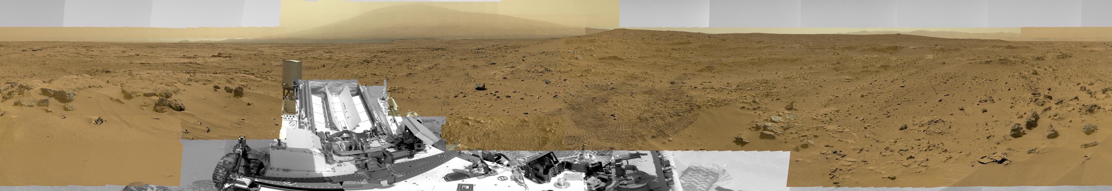 APOD: 2013 June 25 – Rock Nest Panorama from Curiosity on Mars