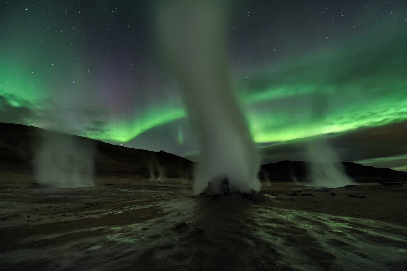 APOD: 2013 October 31 – Night on a Spooky Planet