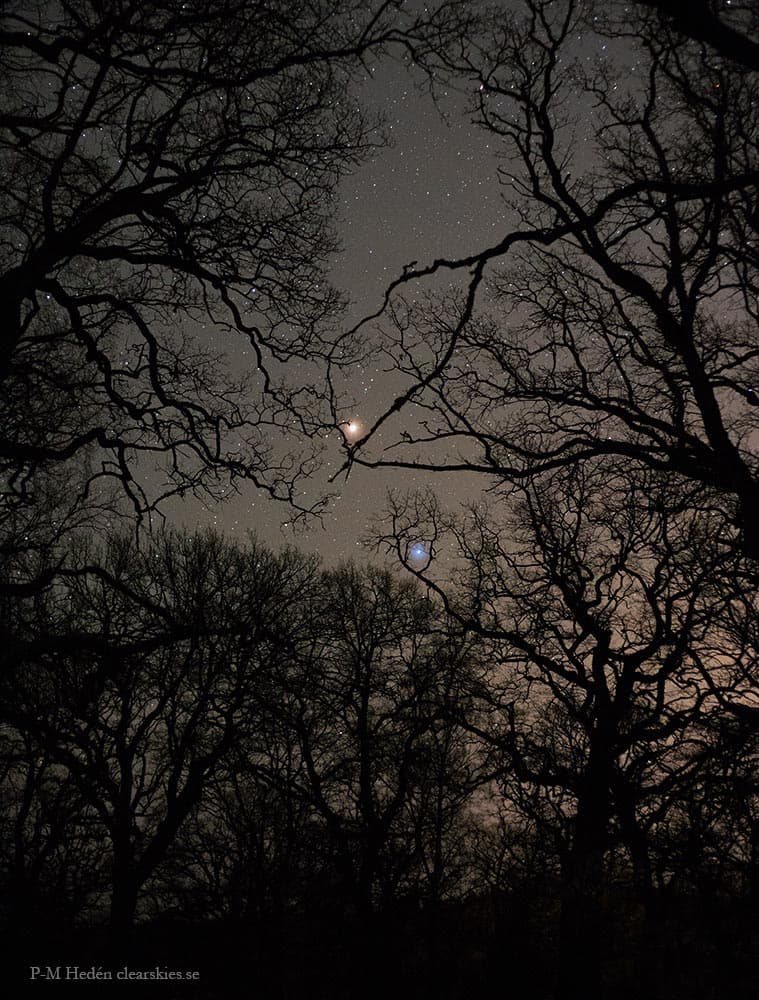 APOD: 2014 April 2 – Mars Red and Spica Blue