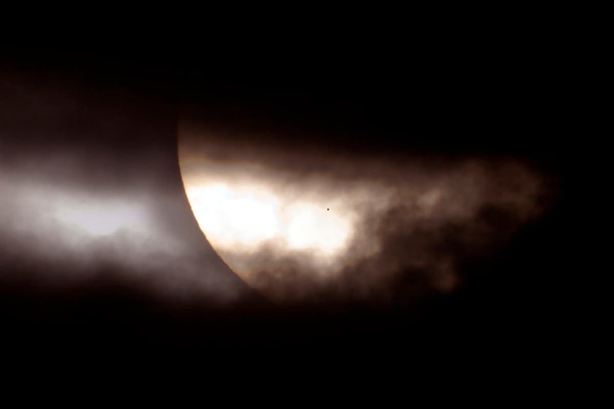 APOD: 2014 August 24 – Mercury’s Transit: An Unusual Spot on the Sun